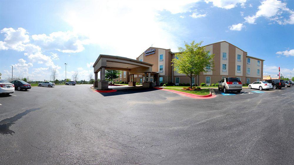 Comfort Inn & Suites Bryant - Benton Εξωτερικό φωτογραφία